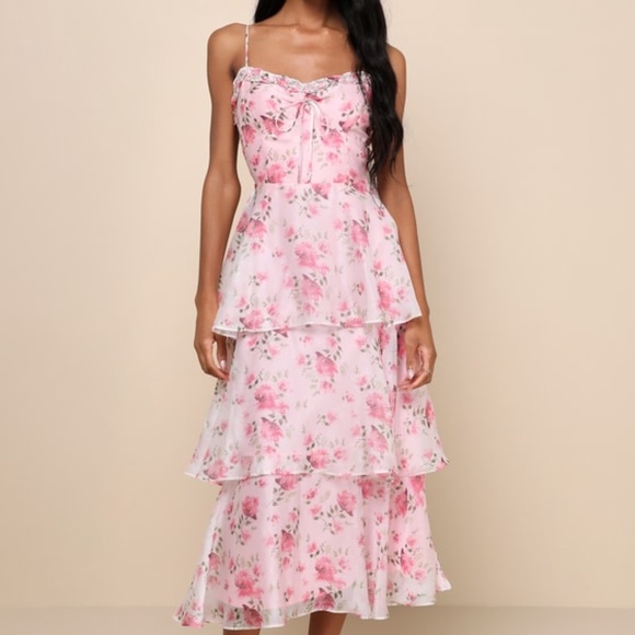 Lulus Dresses & Skirts - Lulus Immaculate Cutie Light Pink Floral Sleeveless Tiered Midi Dress - Size XXL